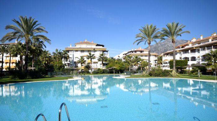 Ferienwohnung Atico Dama de Noche Marbella Exterior foto