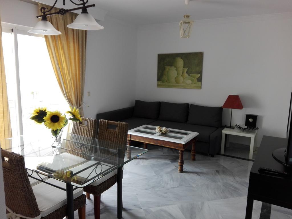 Ferienwohnung Atico Dama de Noche Marbella Exterior foto